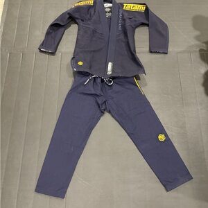 Estilo by Tatami Jiu-Jitsu Gi